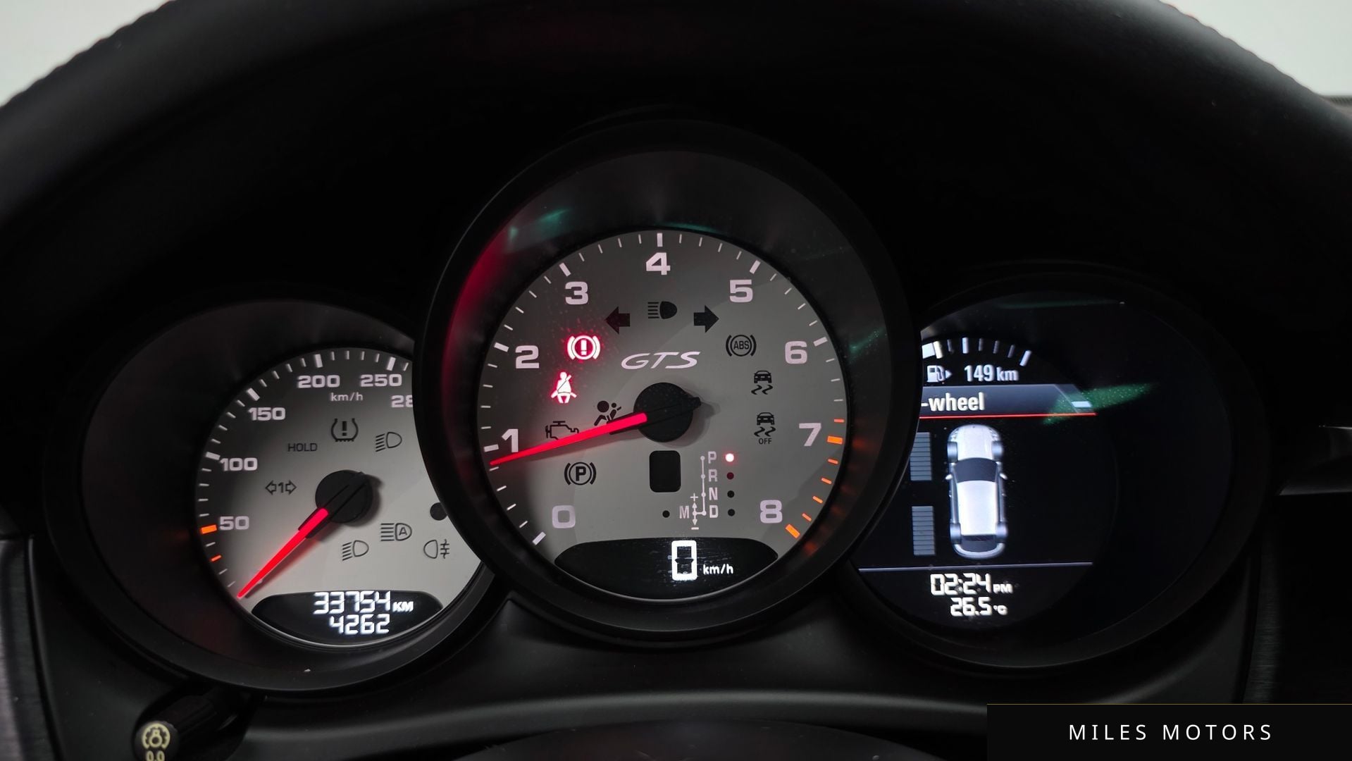 Porsche Macan 2018 — миниатюра 10