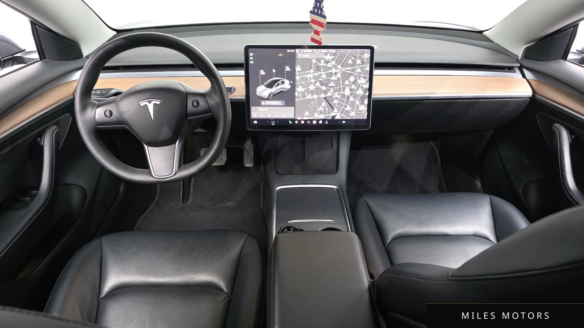 Tesla Model 3 2021 — миниатюра 7