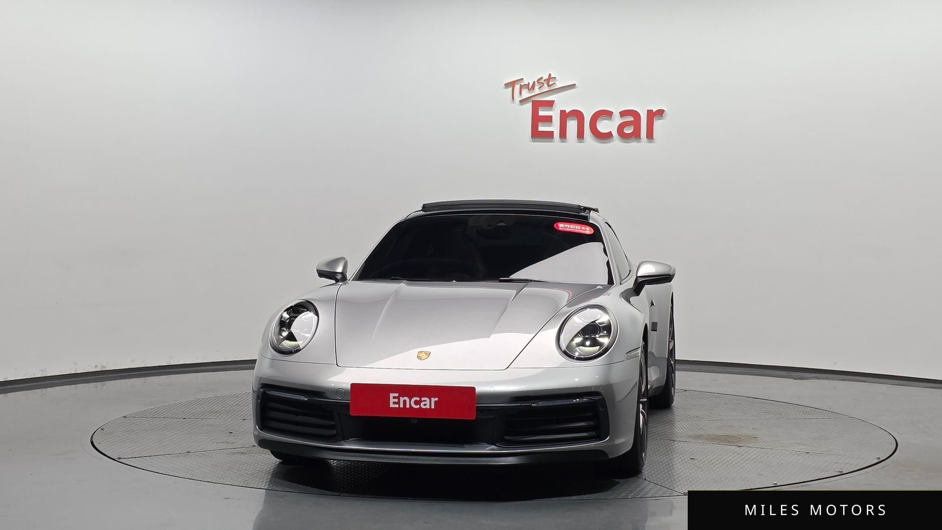 Porsche 911 (992) 2021 — миниатюра 2