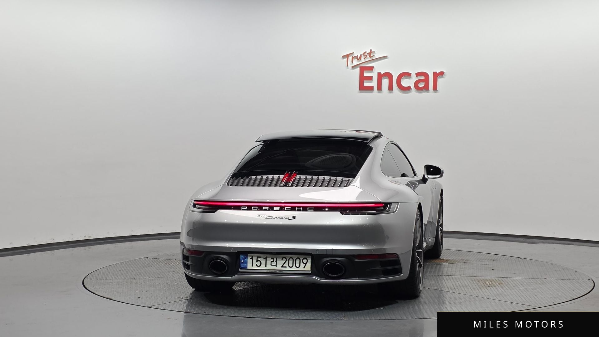 Porsche 911 (992) 2021 — миниатюра 3