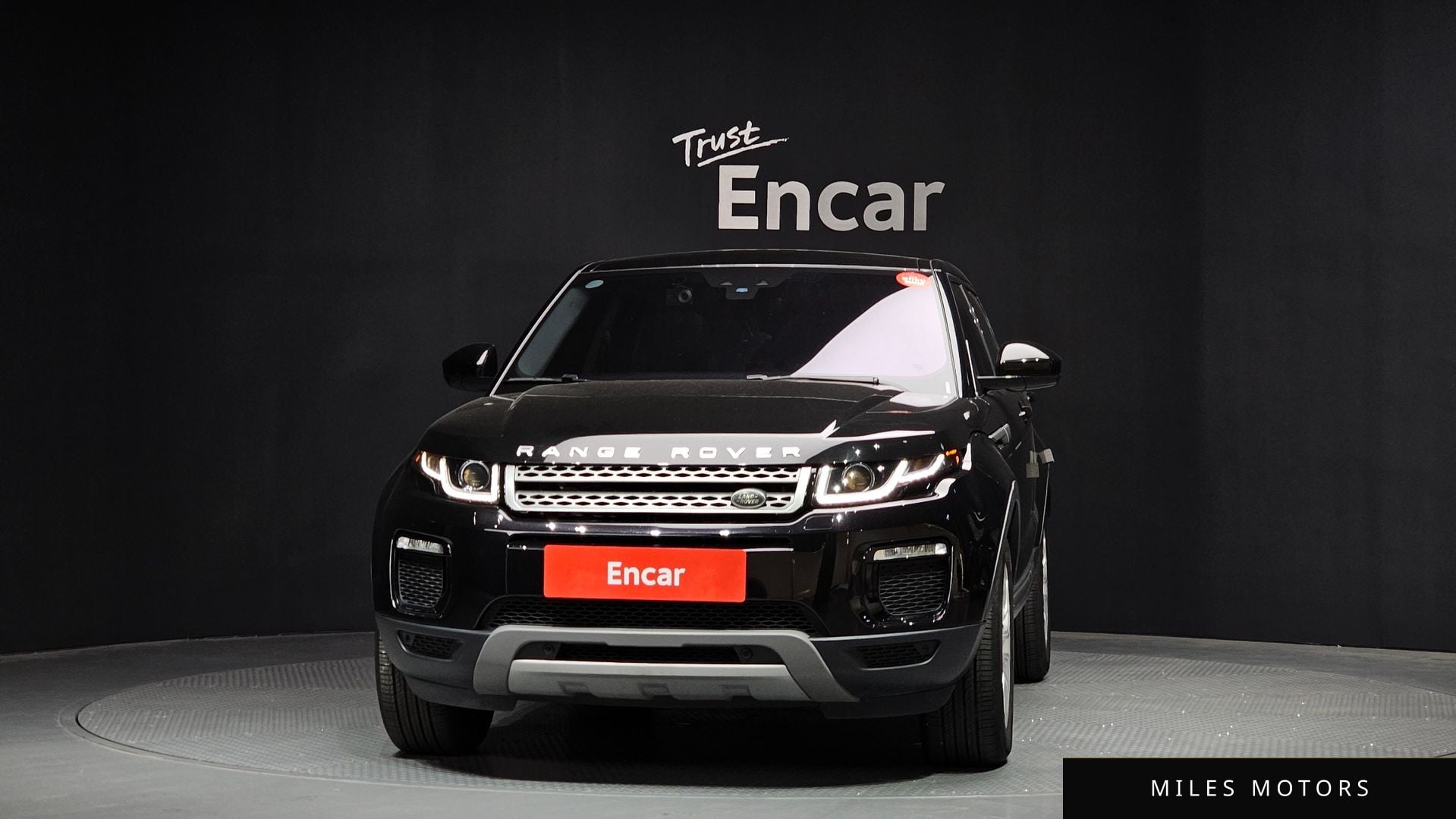 Land Rover Range Rover Evoque 2018 — миниатюра 3