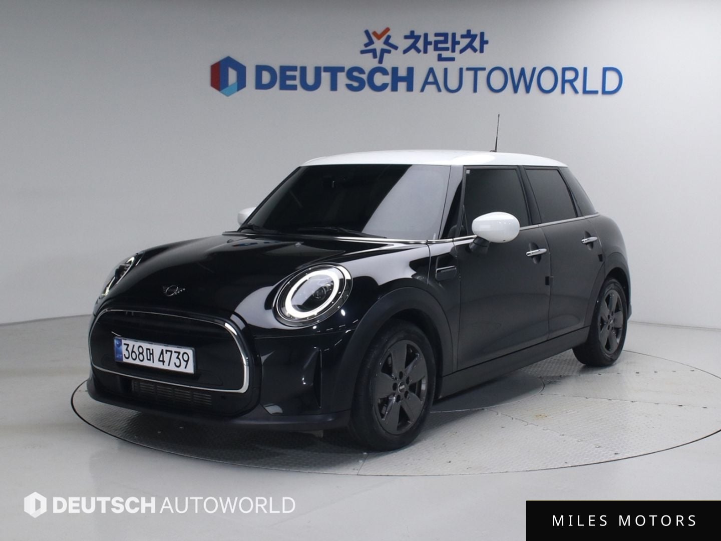 MINI Cooper 2023 — фото 1 из 12