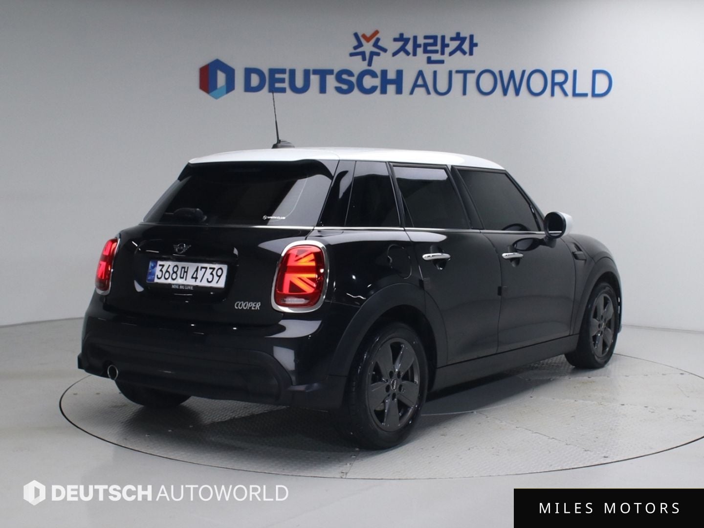 MINI Cooper 2023 — миниатюра 2