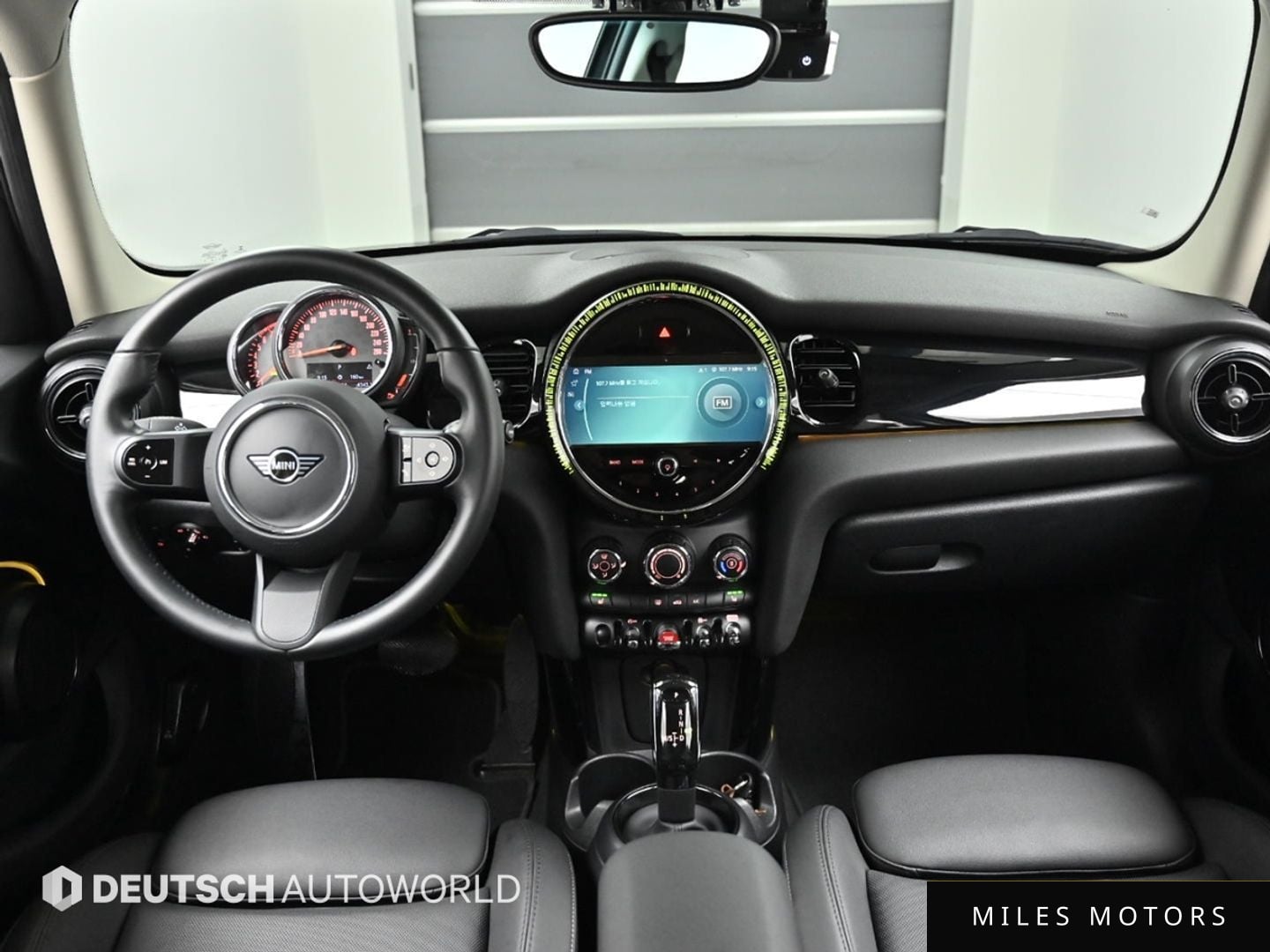 MINI Cooper 2023 — миниатюра 5