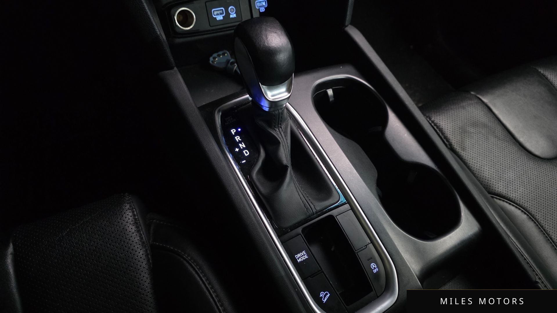 Hyundai Santafe 2020 — миниатюра 9