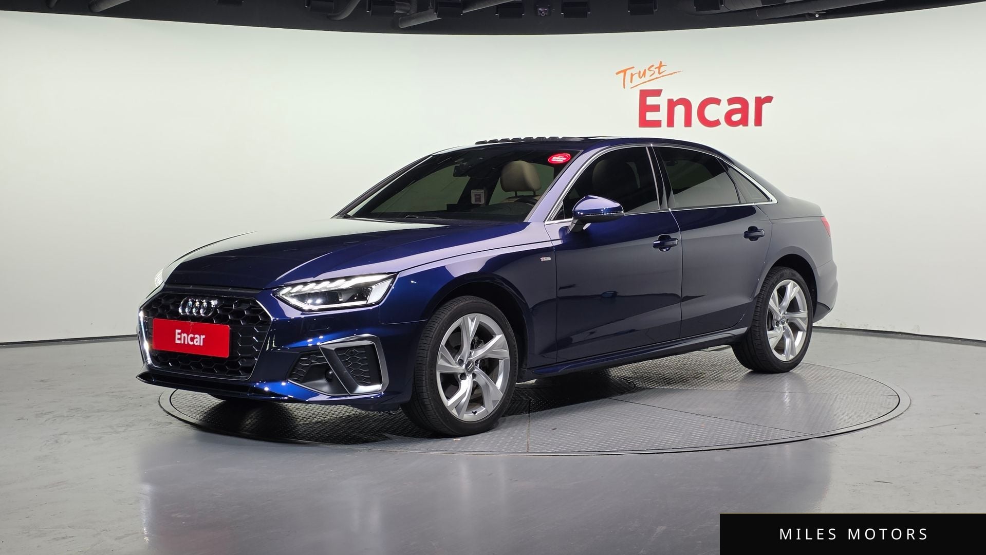 Audi A4 (B9) 2020 — фото 1 из 12