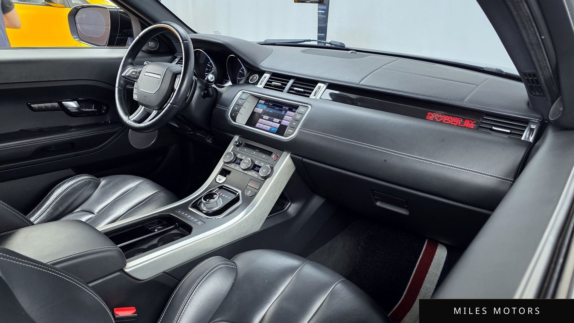 Land Rover Range Rover Evoque 2012 — миниатюра 10
