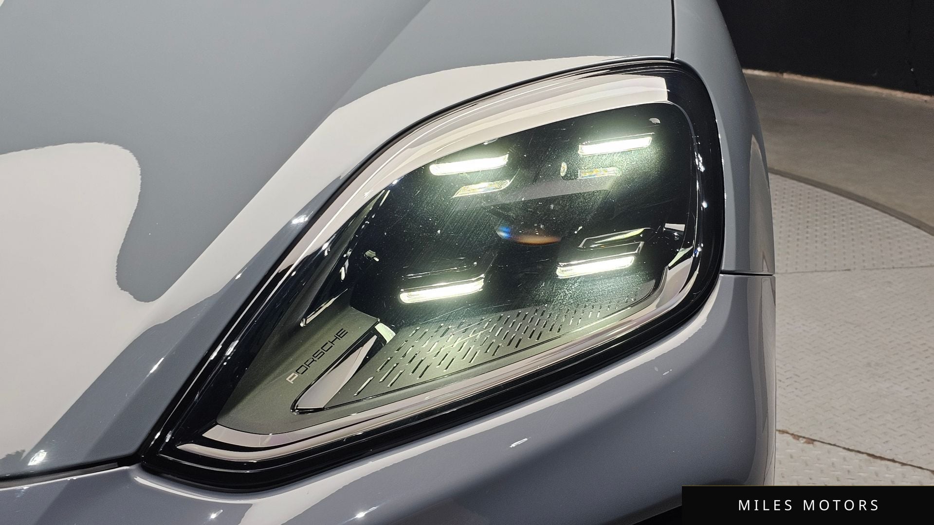 Porsche Cayenne 2024 — миниатюра 8