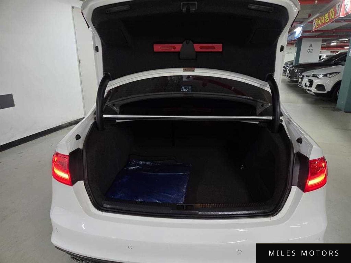 Audi A4 2015 — миниатюра 3