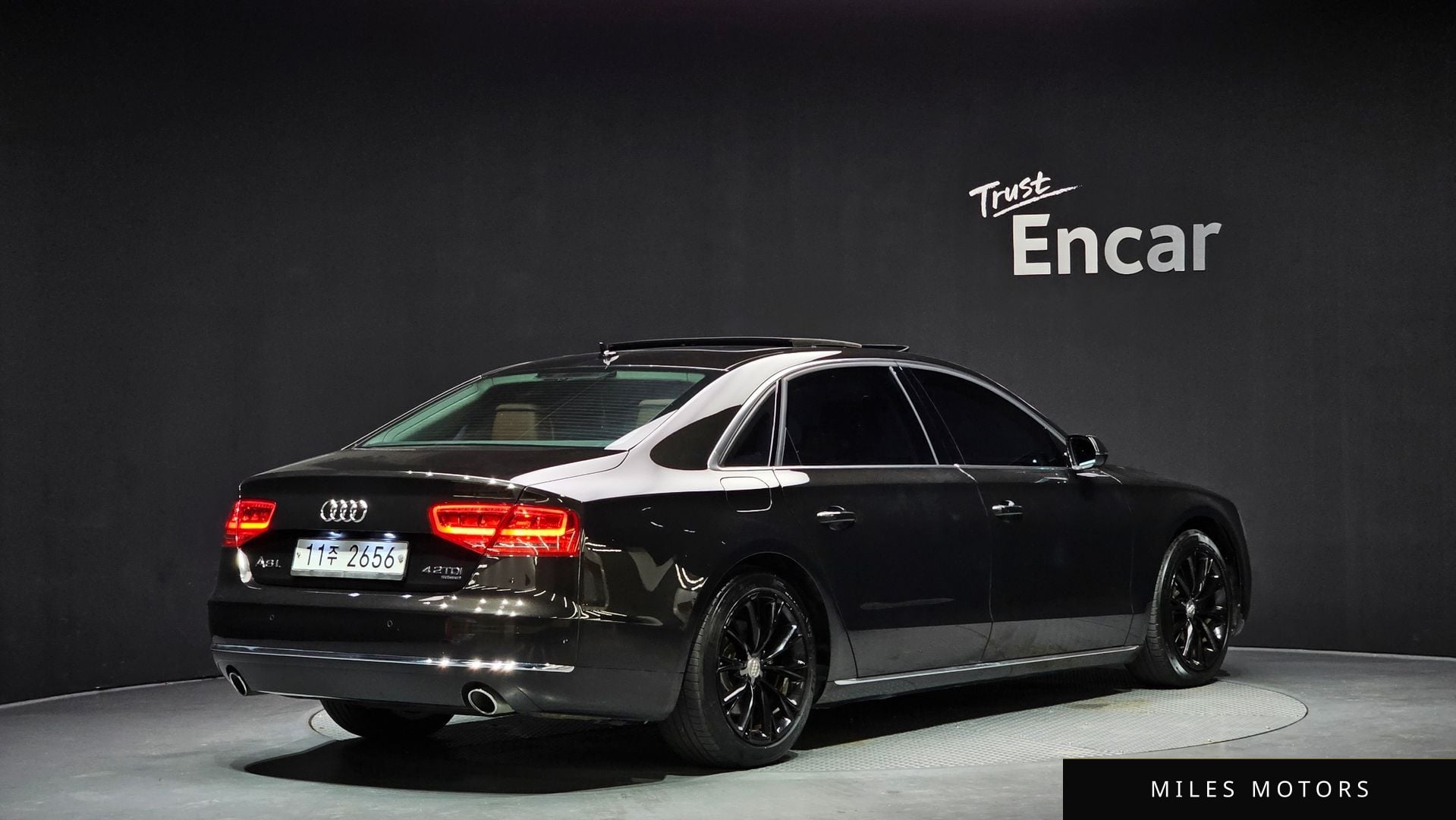 Audi A8 2013 — миниатюра 2