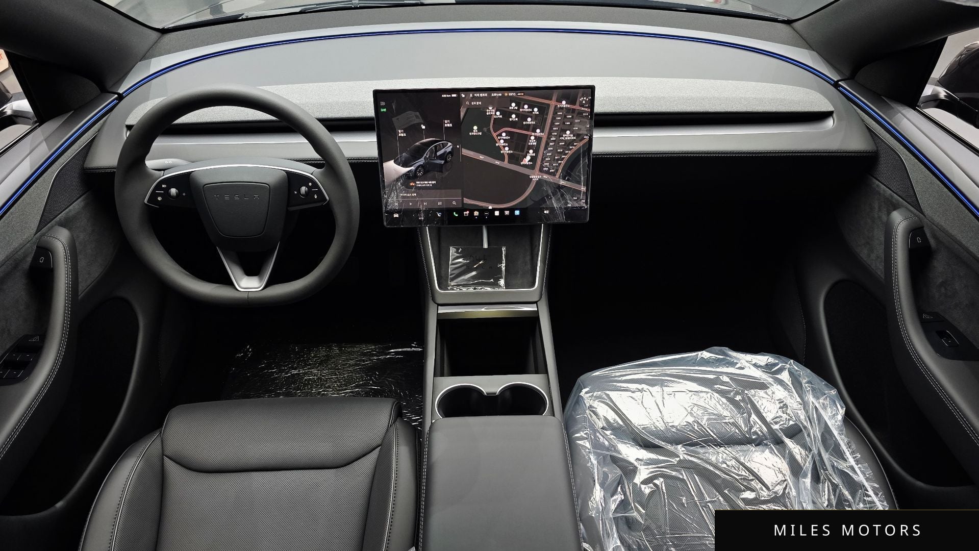 Tesla Model Y 2026 — миниатюра 10