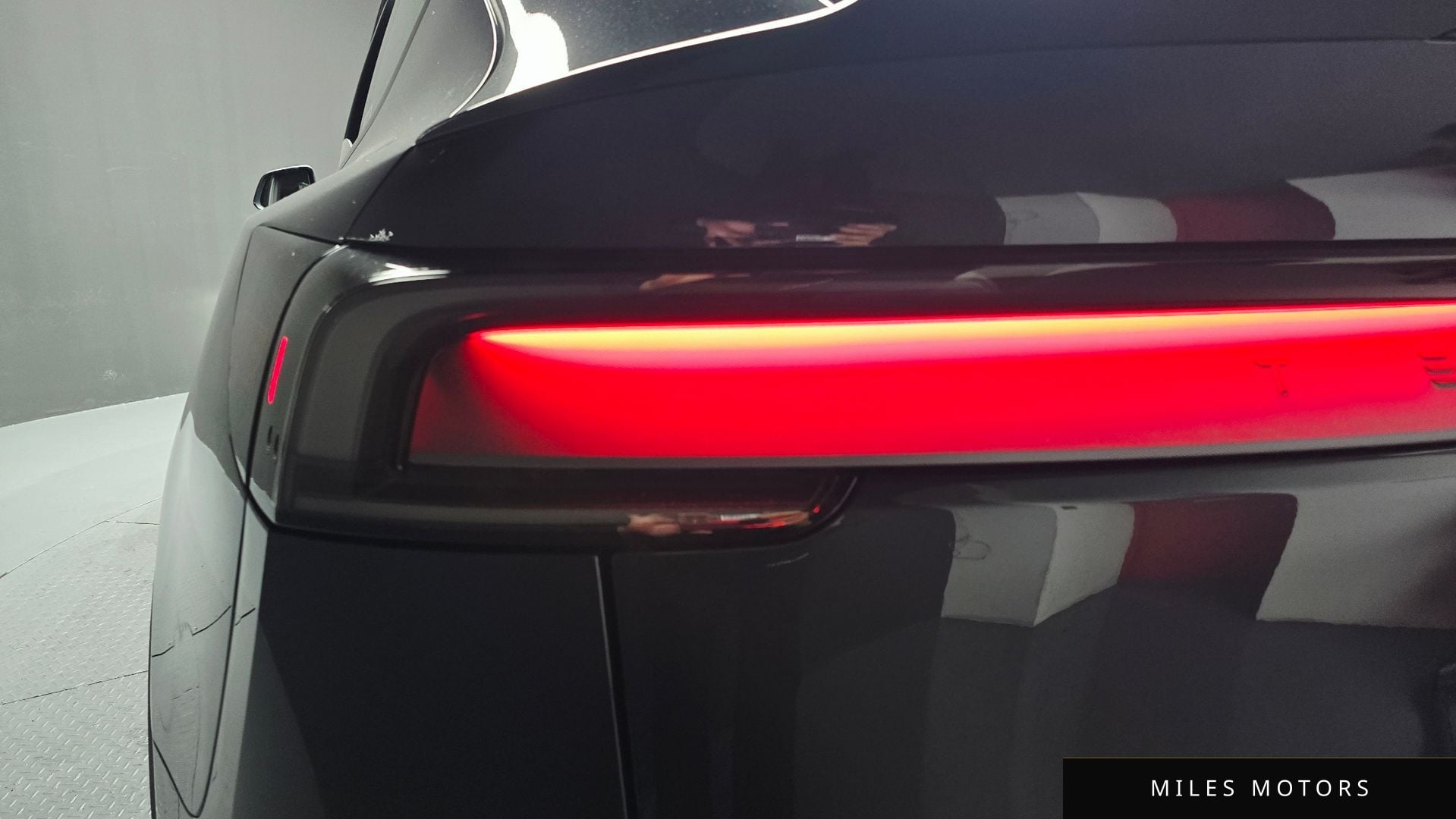 Tesla Model Y 2026 — миниатюра 9