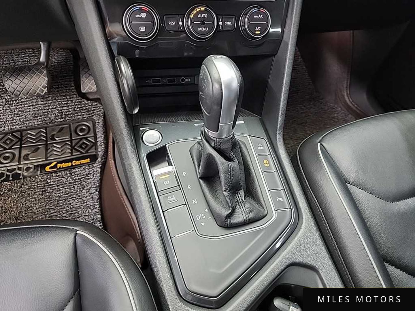 Volkswagen Tiguan 2018 — миниатюра 8