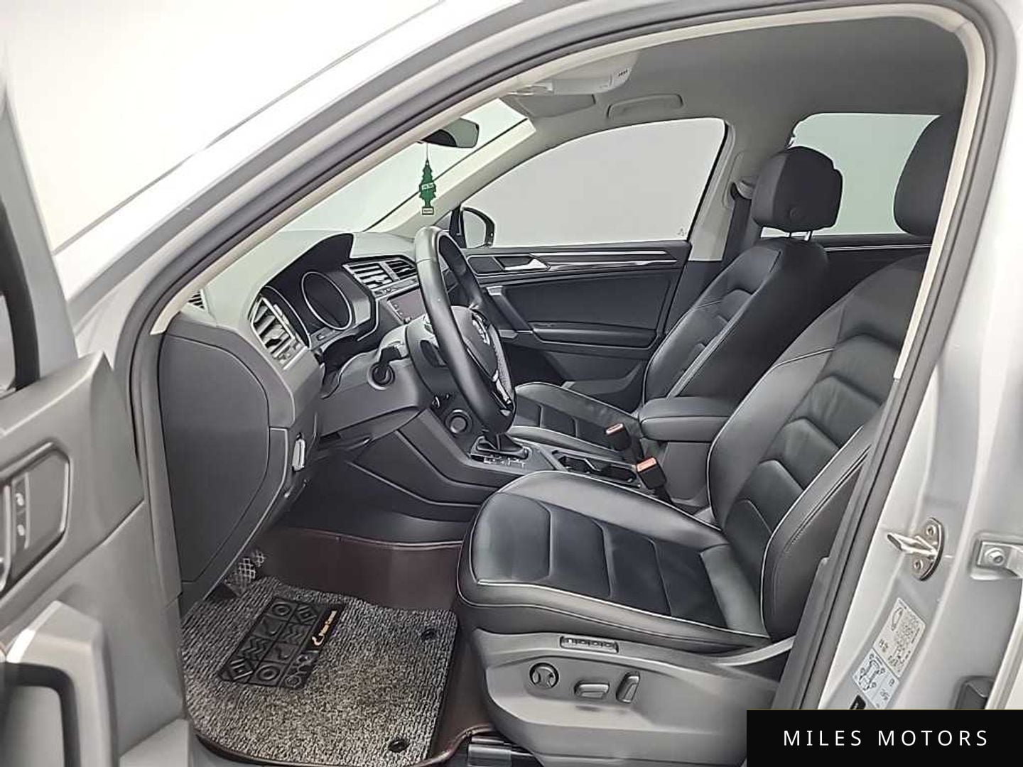Volkswagen Tiguan 2018 — миниатюра 11