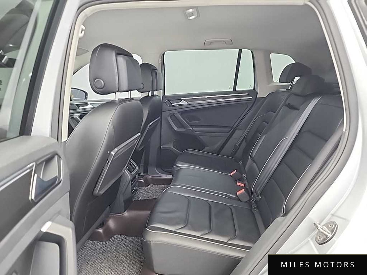 Volkswagen Tiguan 2018 — миниатюра 12