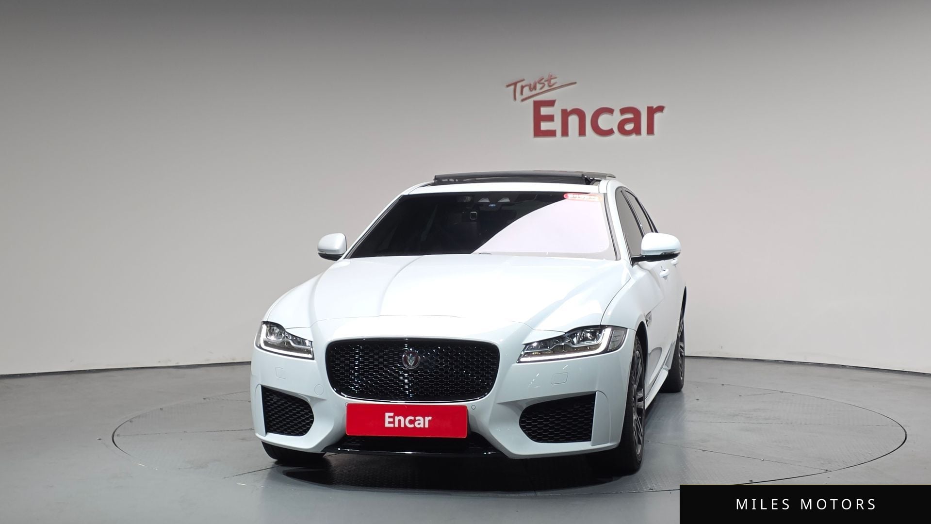 Jaguar XF (X260) 2020 — миниатюра 2