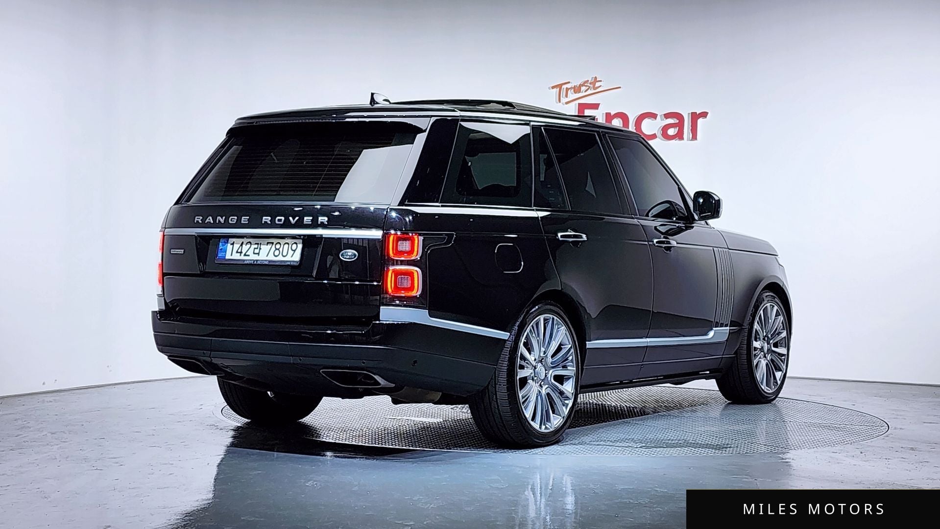 Land Rover Range Rover 2018 — миниатюра 2