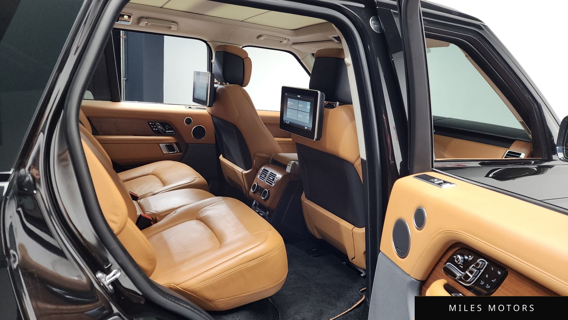 Land Rover Range Rover 2018 — миниатюра 11