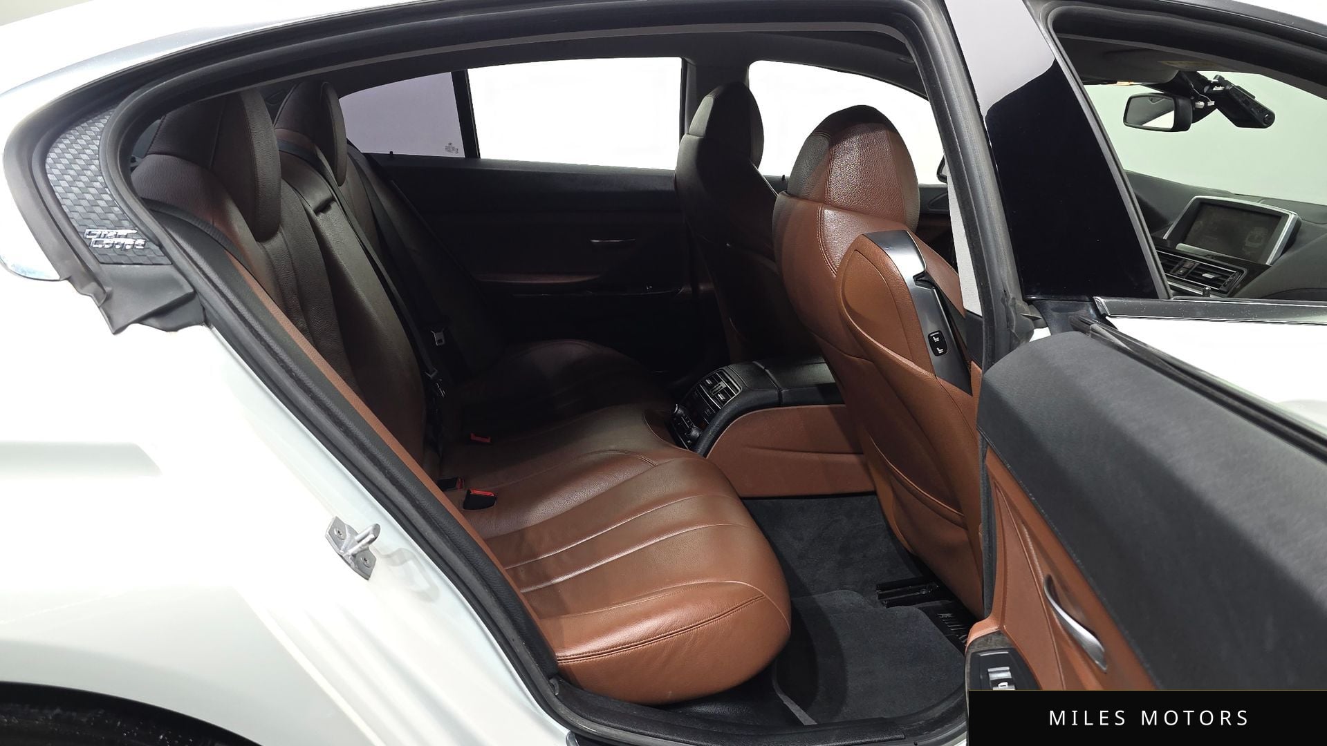 BMW 6 Series (F12) 2014 — миниатюра 12