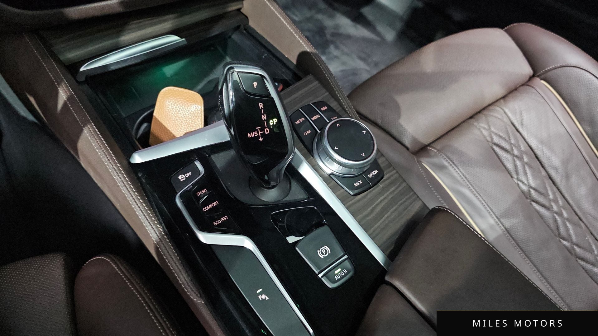 BMW 5 Series (G30) 2019 — миниатюра 12
