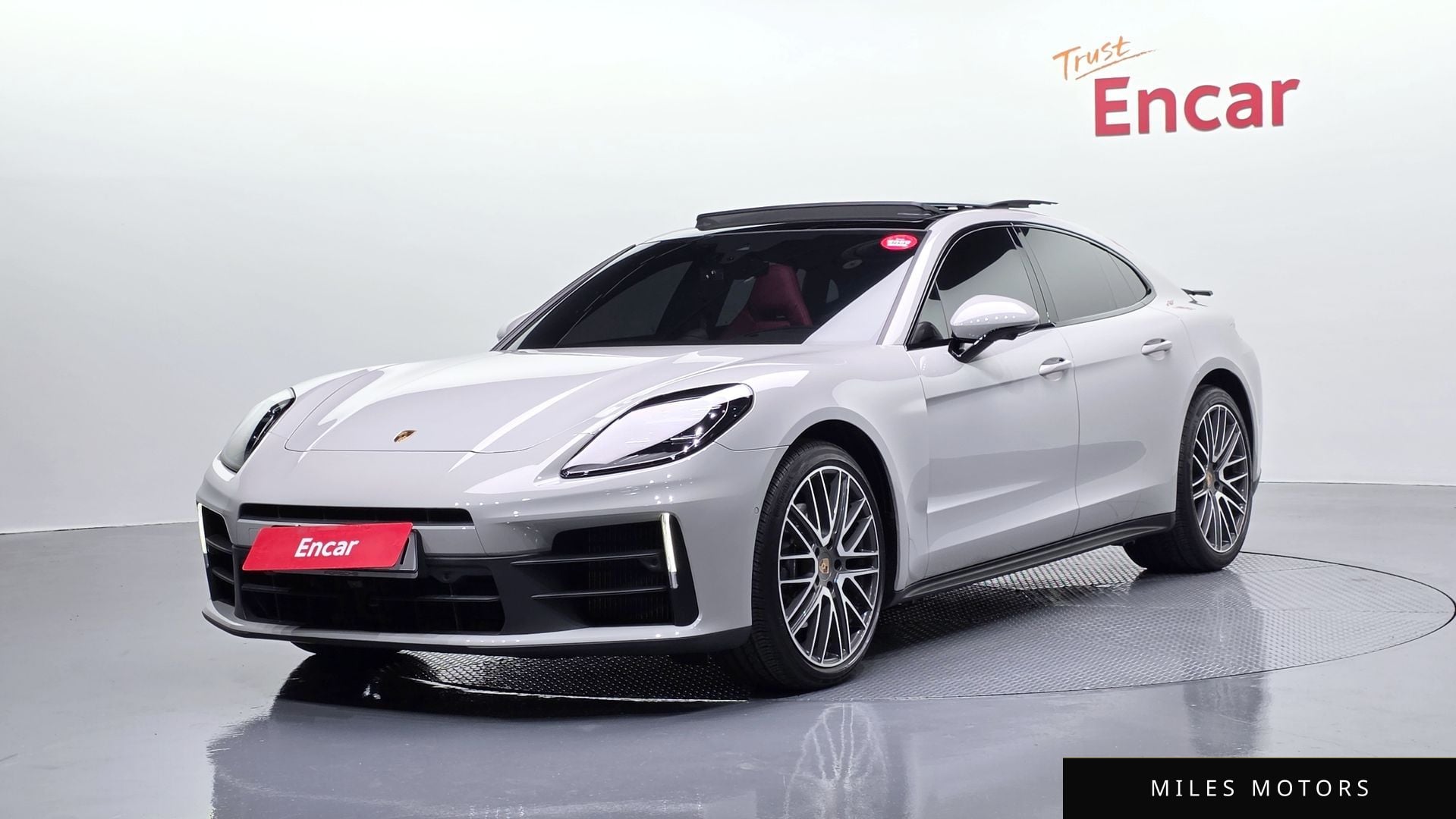 Porsche Panamera 2025