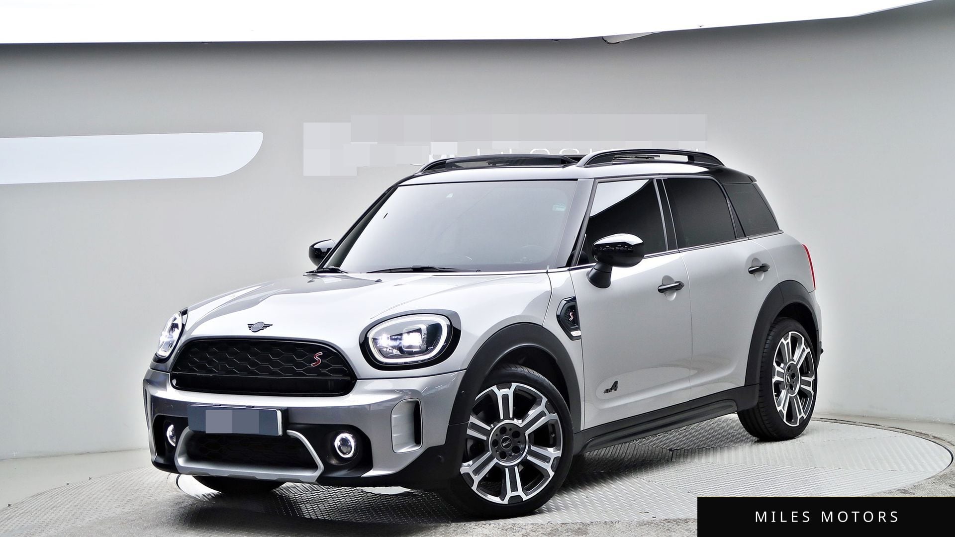 MINI Countryman 2023 — фото 1 из 12