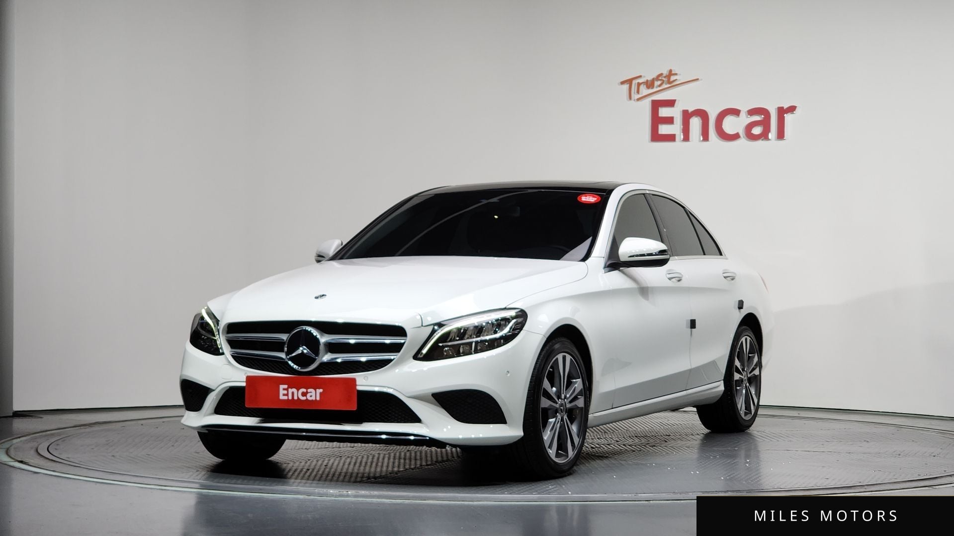 Mercedes-Benz C-Class W205 2020 — фото 1 из 12