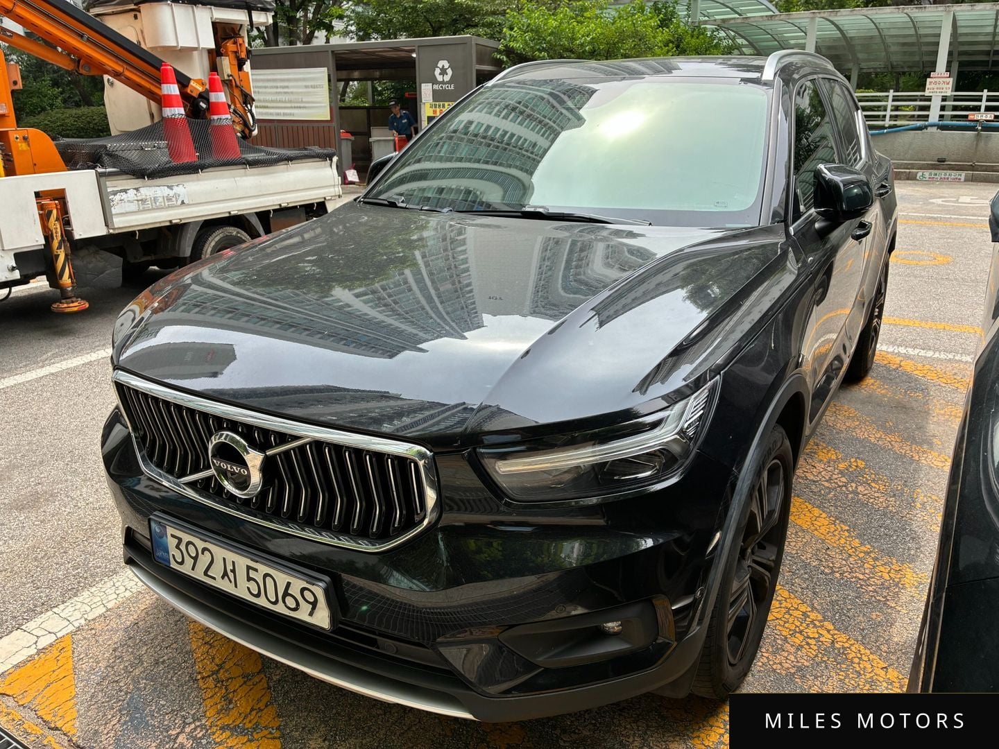 Volvo XC40 2022 — фото 1 из 5
