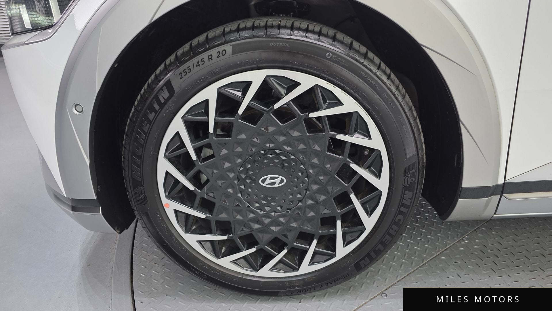 Hyundai Ioniq5 2022 — миниатюра 5