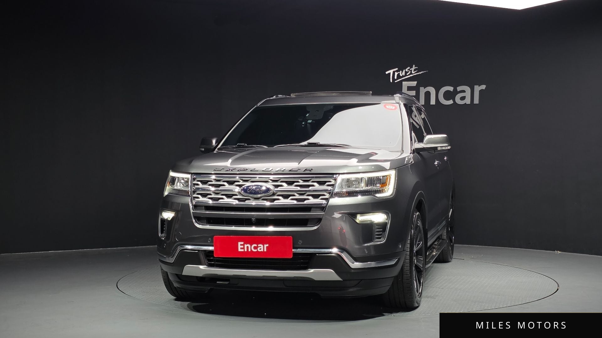 Ford Explorer 2018 — миниатюра 3