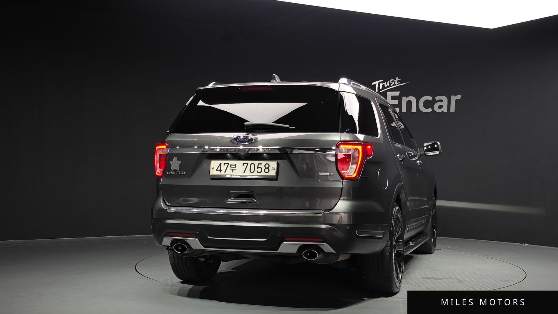 Ford Explorer 2018 — миниатюра 4