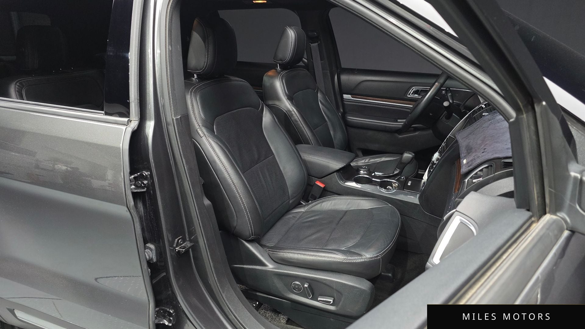 Ford Explorer 2018 — миниатюра 12