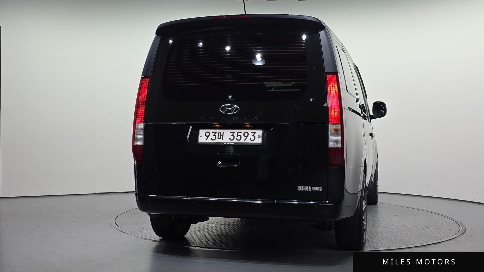 Hyundai Staria 2022 — миниатюра 4