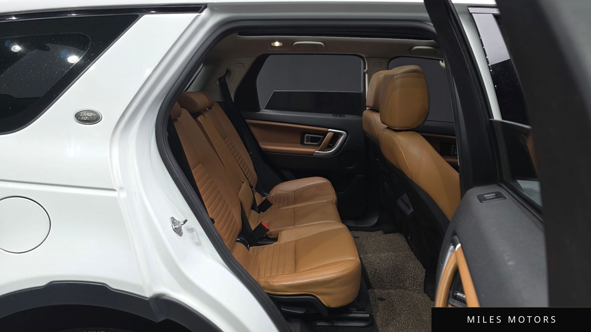 Land Rover Discovery Sport 2018 — миниатюра 12