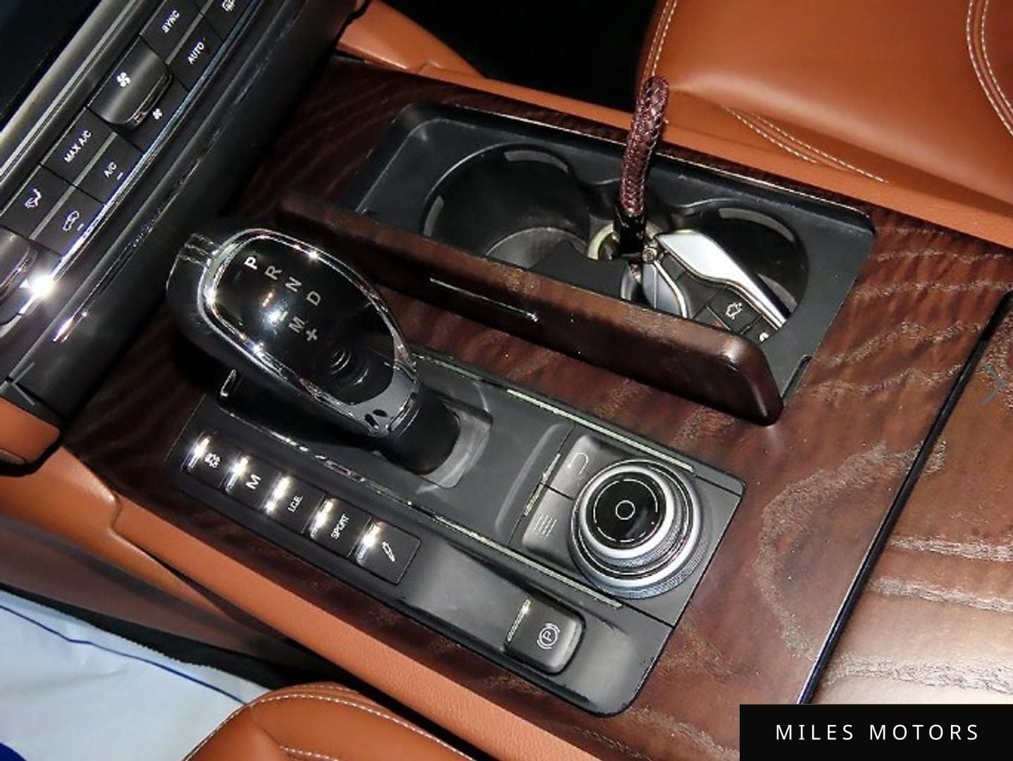 Maserati Quattroporte 2018 — миниатюра 12