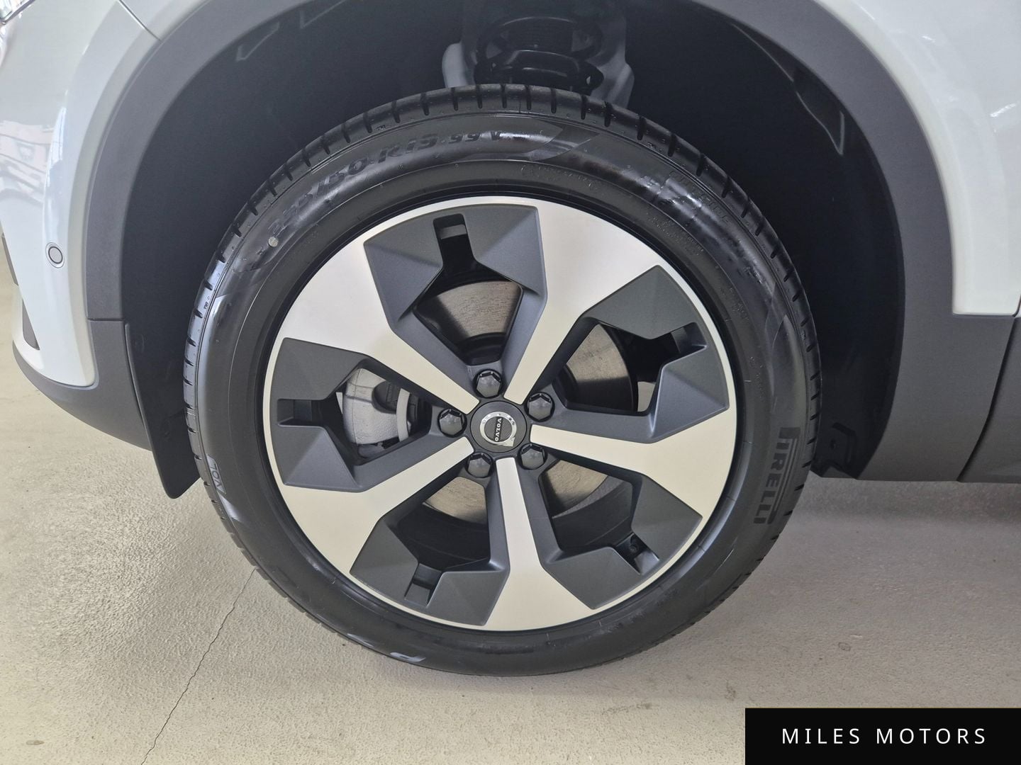 Volvo XC40 2026 — миниатюра 5
