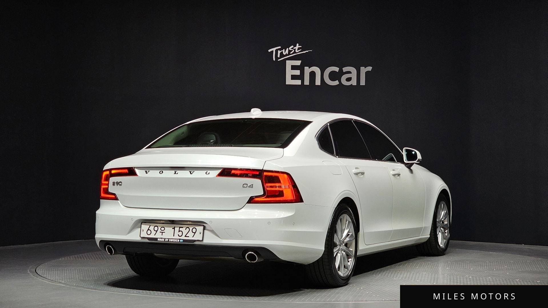 Volvo S90 2018 — миниатюра 2