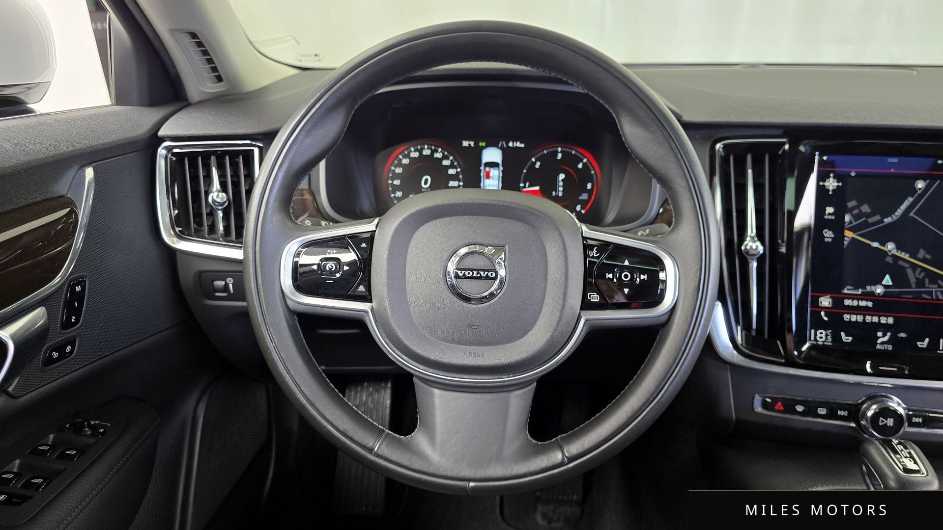 Volvo S90 2018 — миниатюра 12