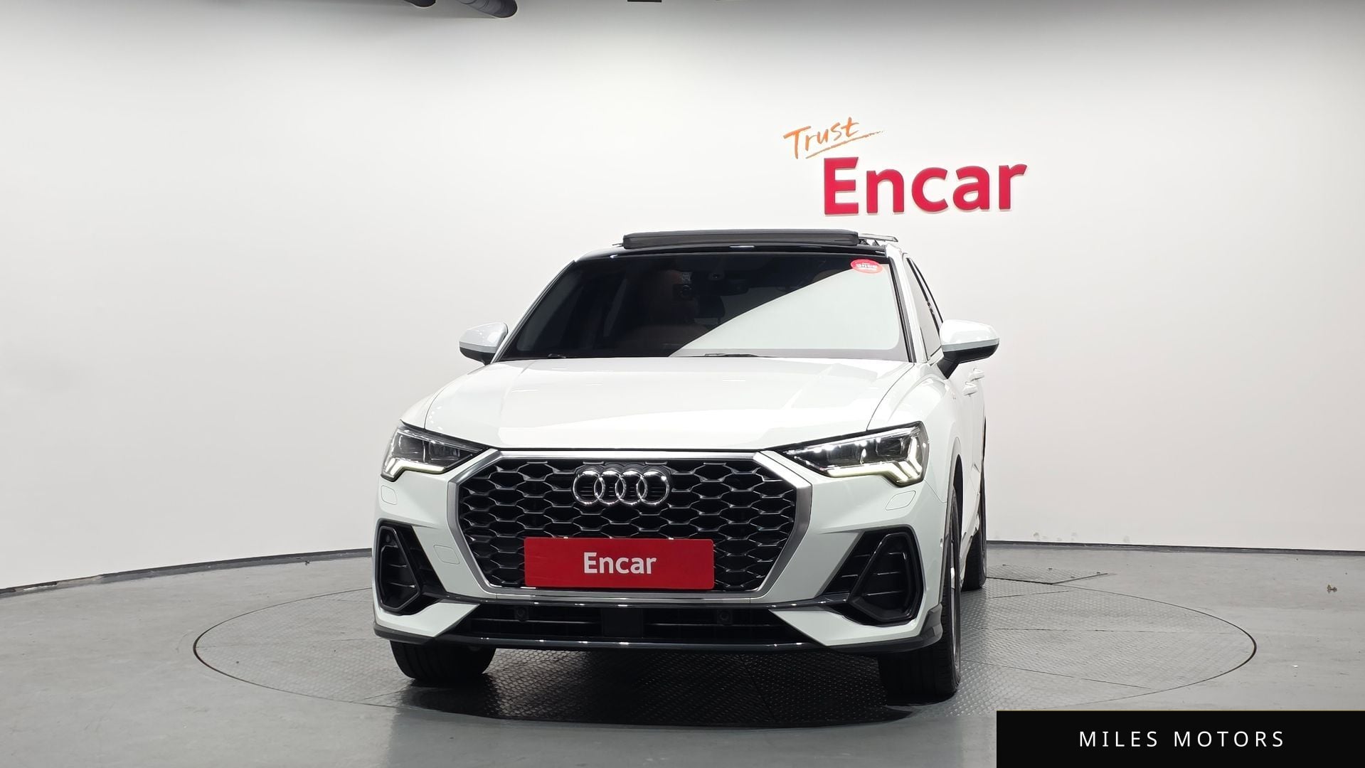 Audi Q3 (F3) 2020 — миниатюра 3