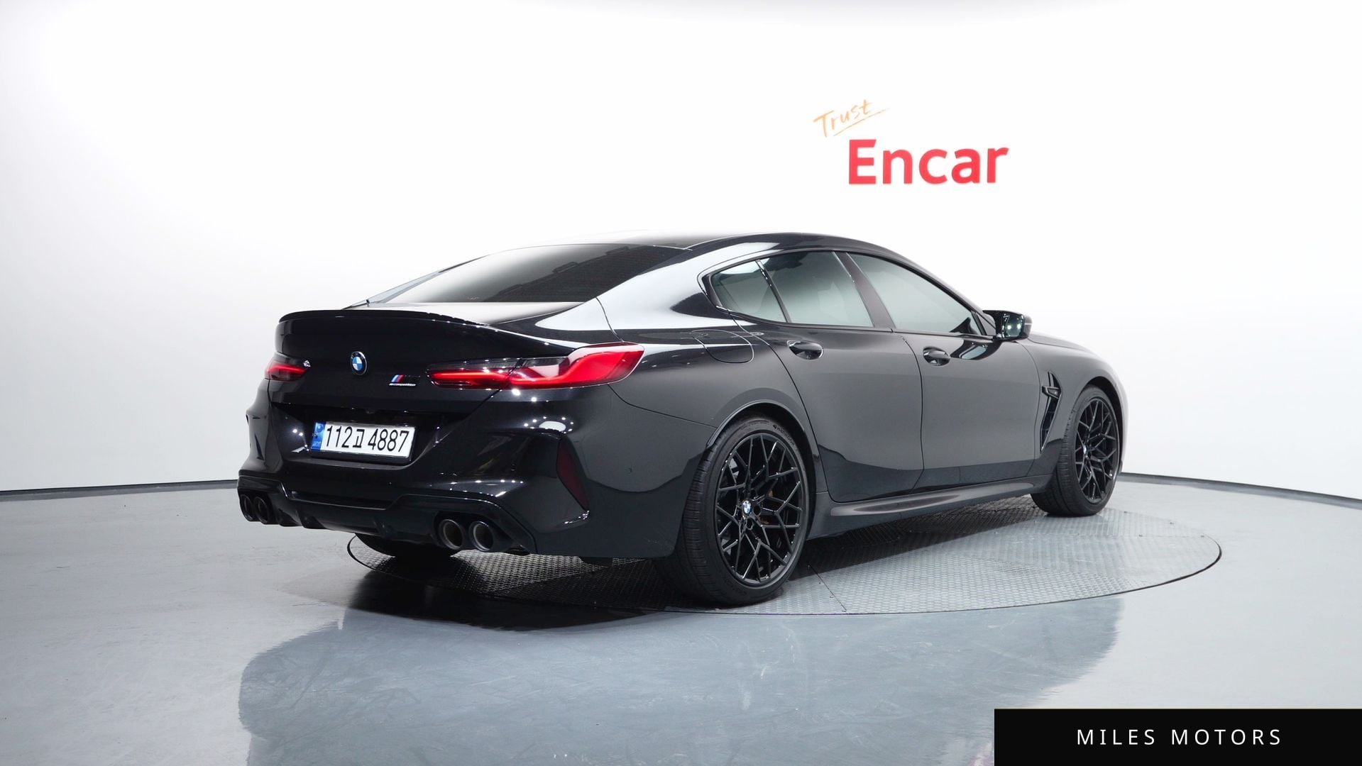 BMW M8 (G15) 2022 — миниатюра 2