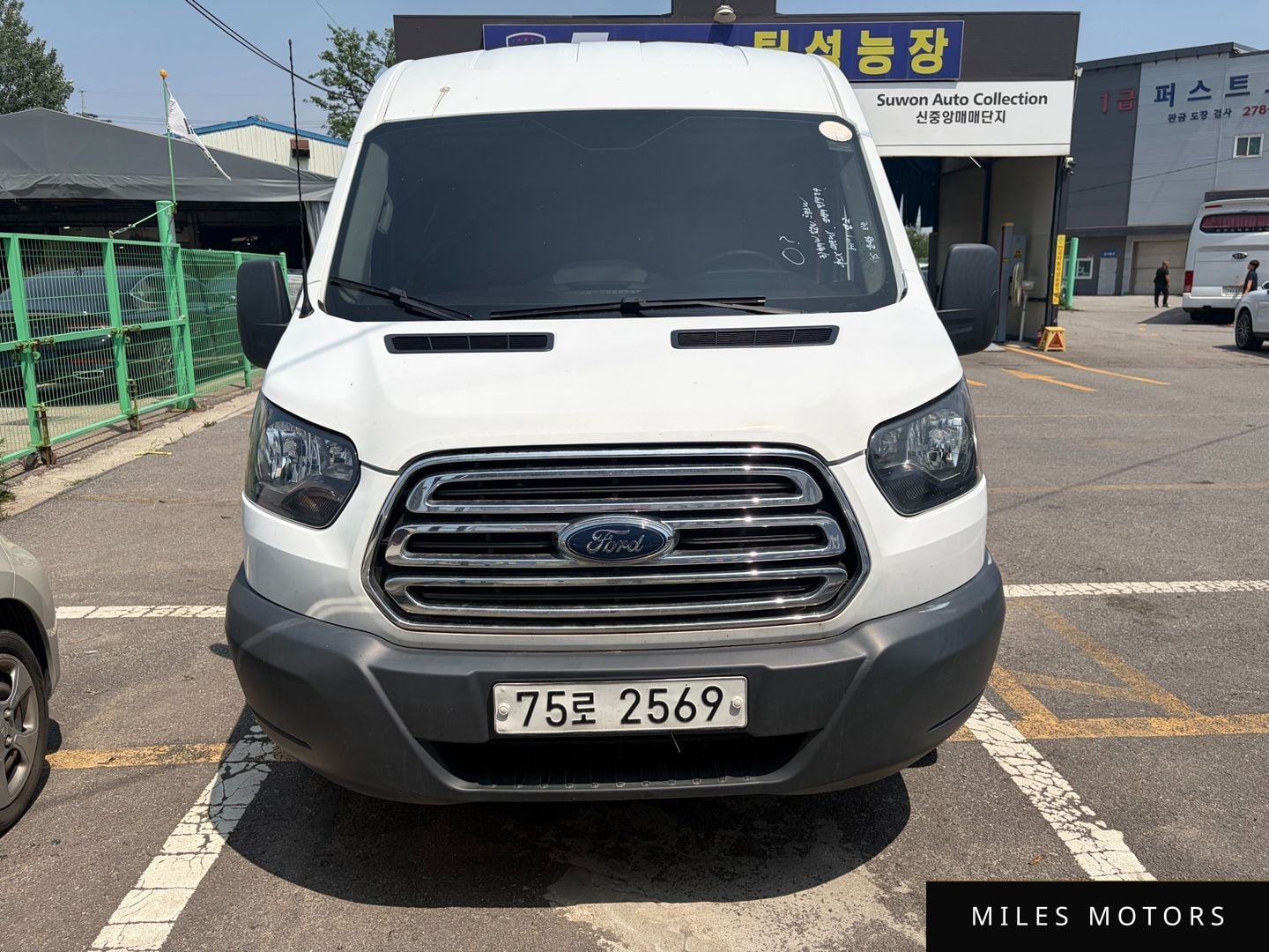 Ford Transit 2015 — фото 1 из 12