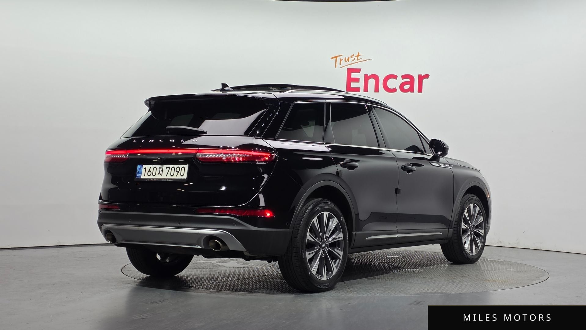 Lincoln Corsair 2021 — миниатюра 2