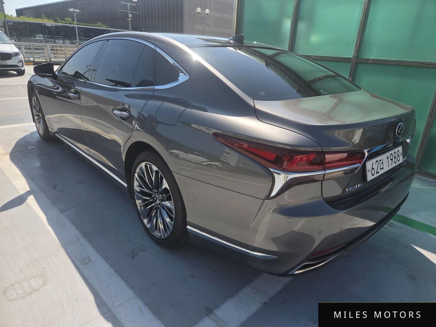 Лексус LS500 2018 — миниатюра 2