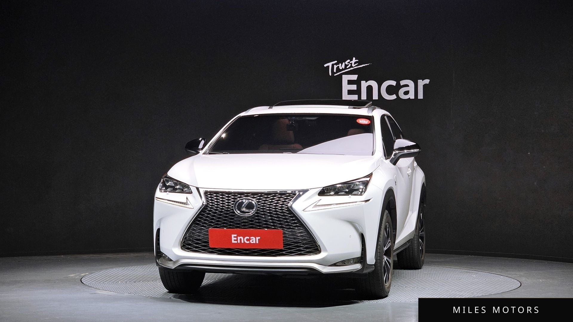 Лексус NX200t 2015 — миниатюра 3
