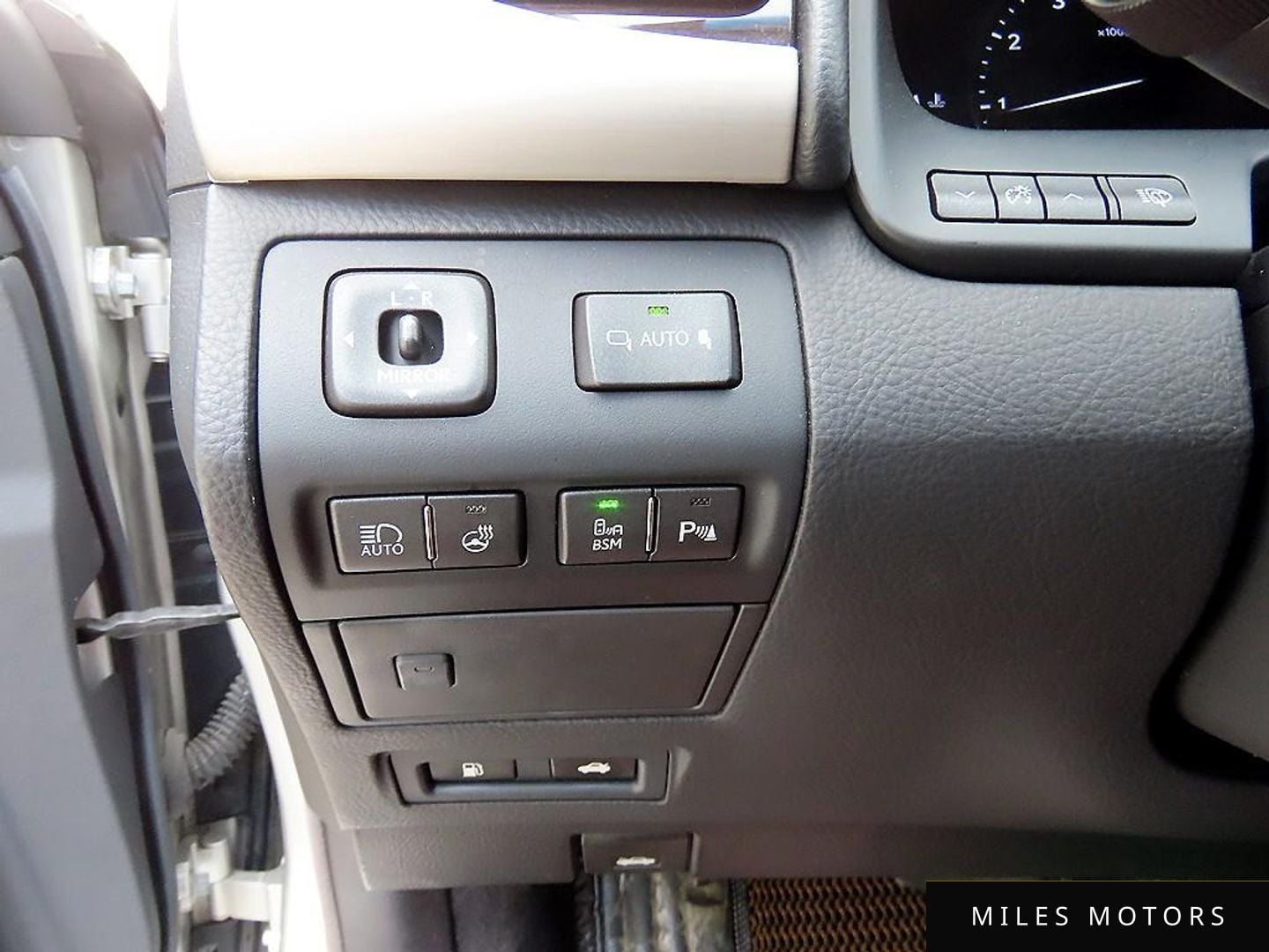 Лексус LS460 2014 — миниатюра 12