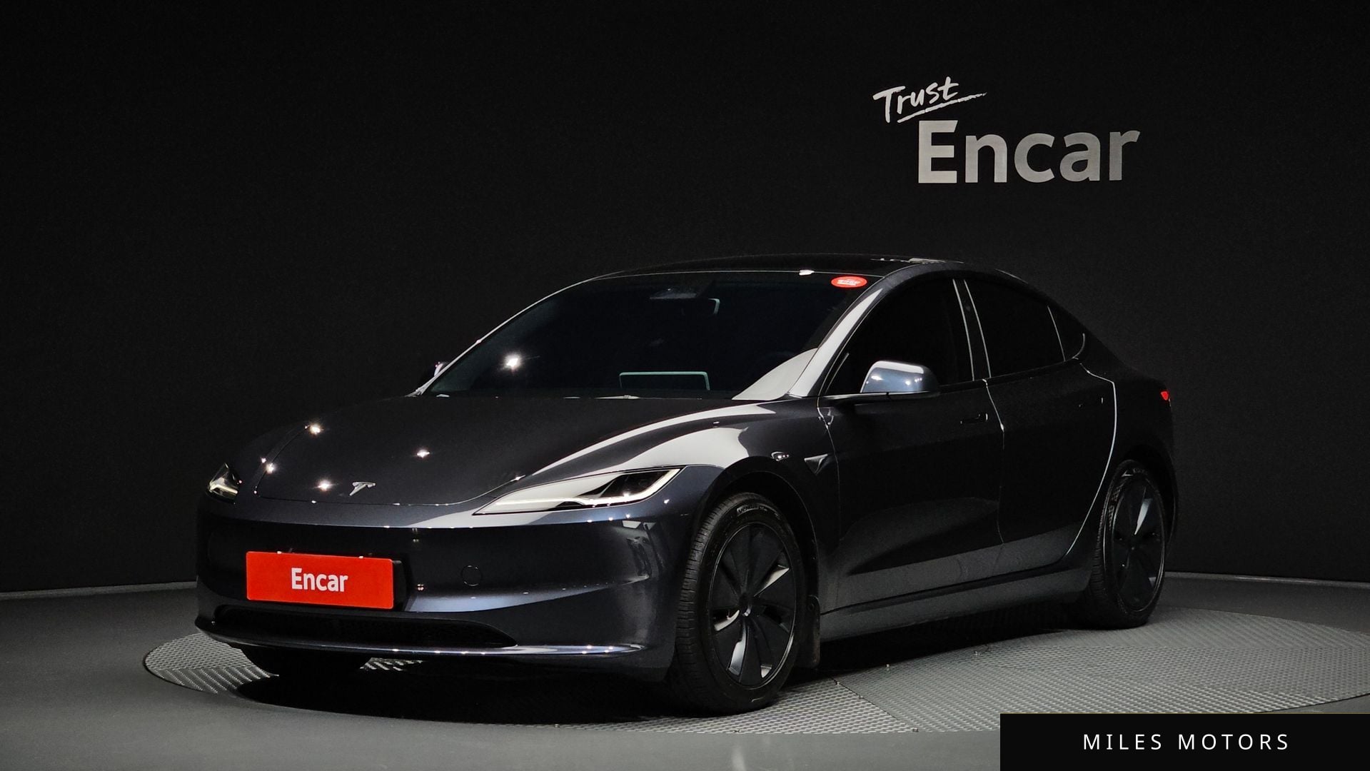 Tesla Model 3 2025 — фото 1 из 12