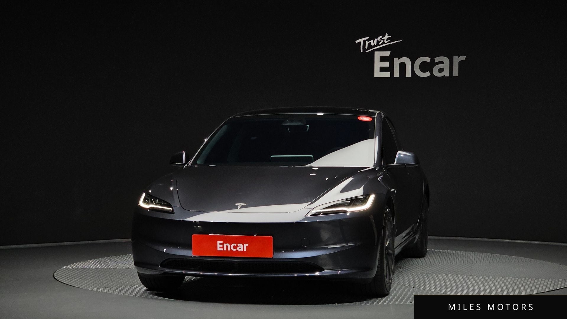 Tesla Model 3 2025 — миниатюра 3
