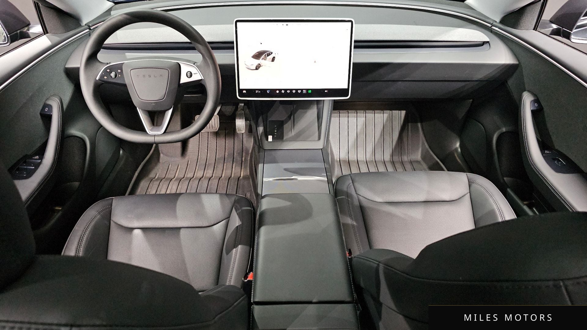 Tesla Model 3 2025 — миниатюра 10