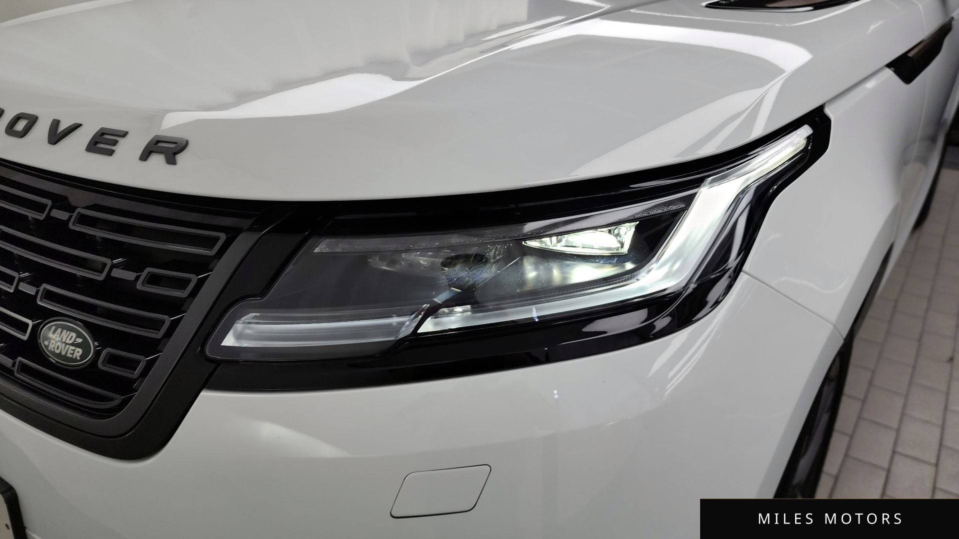 Land Rover Range Rover Velar 2025 — миниатюра 8