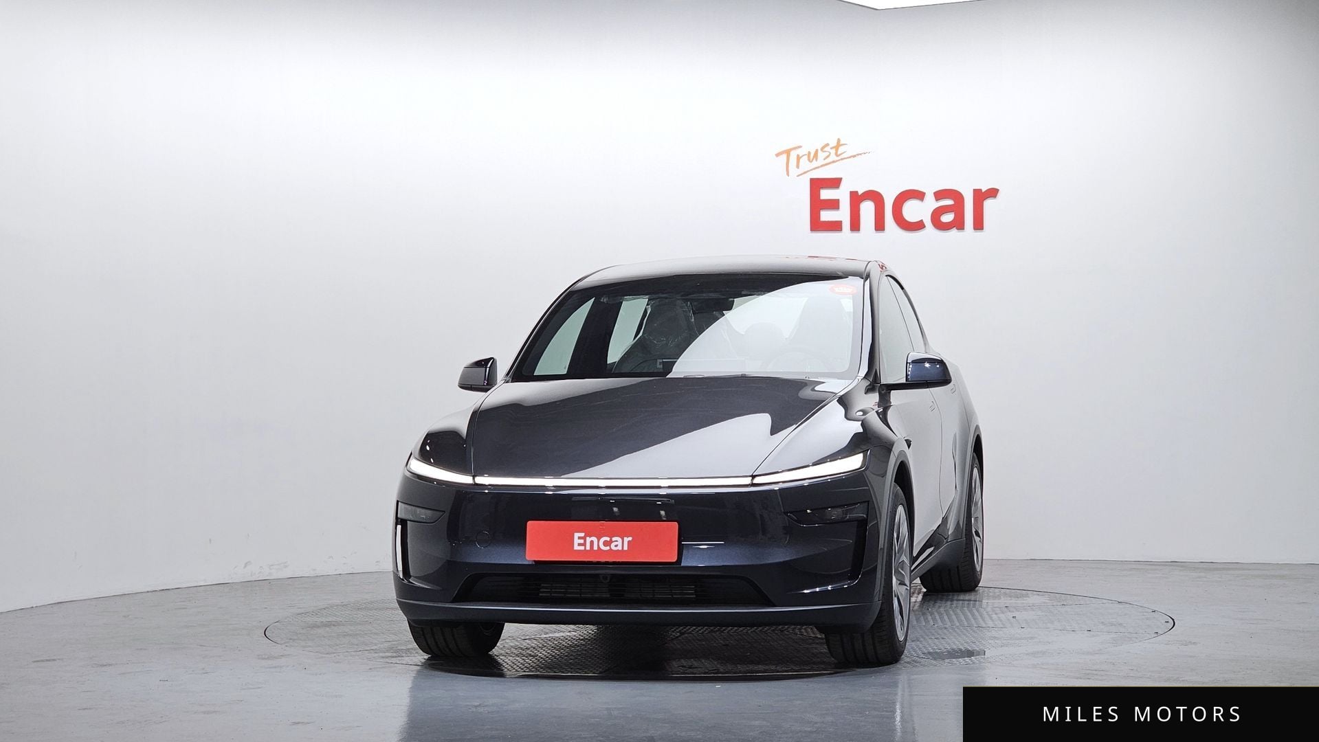 Tesla Model Y 2026 — миниатюра 3